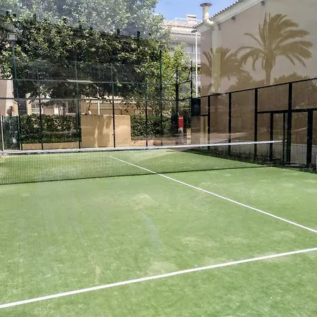 Bright Spacious 2 Bdr Apt, Near Arenal , + Free Parking Javea